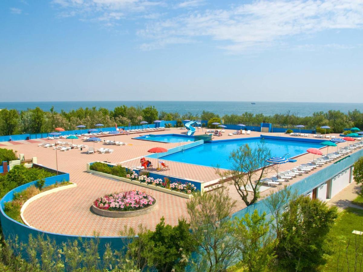Holiday Home Rosapineta Camping Village-1 By Interhome Екстериор снимка